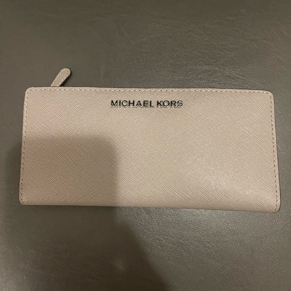 MK wallet with removable ID pouch
